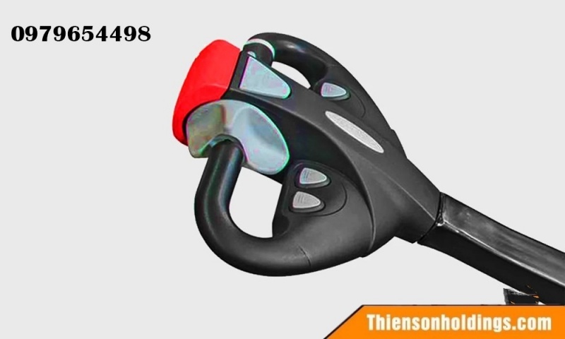 tay cầm của xe nâng điện