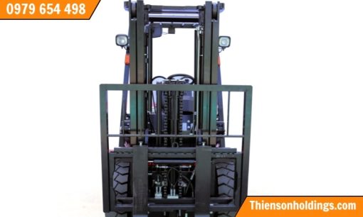 xe nâng 3 tấn