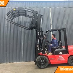 xe nâng 3 tấn