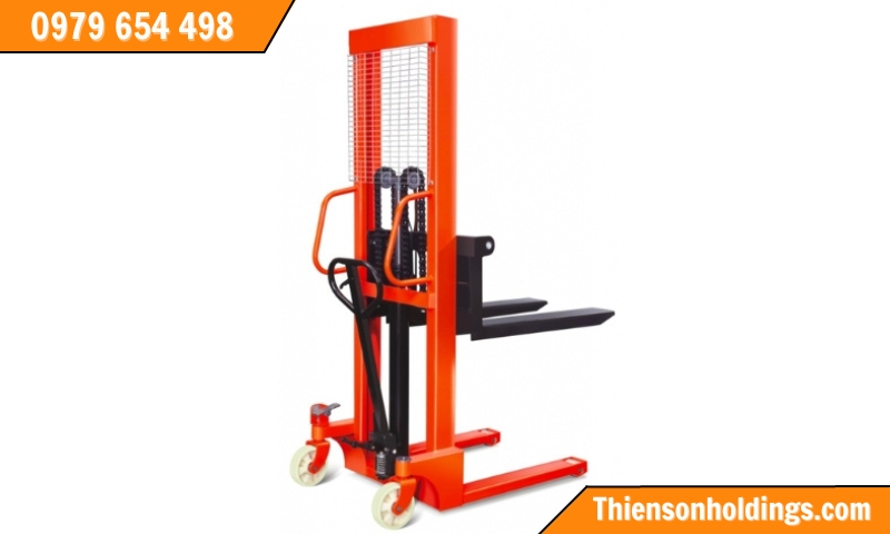 xe nâng tay 1 tấn