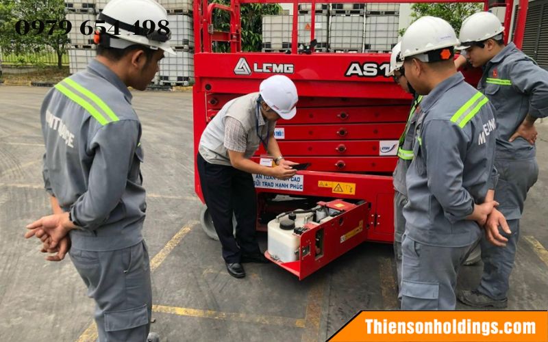 An toàn vận hành xe nâng người