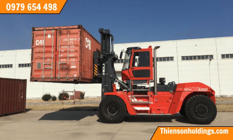 xe nâng 20 tấn