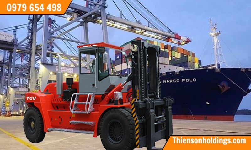 xe nâng 25 tấn
