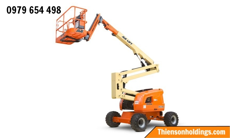 Xe nâng người làm việc trên cao