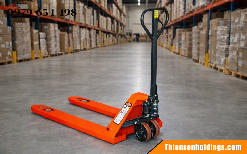 xe nâng tay 2 tấn