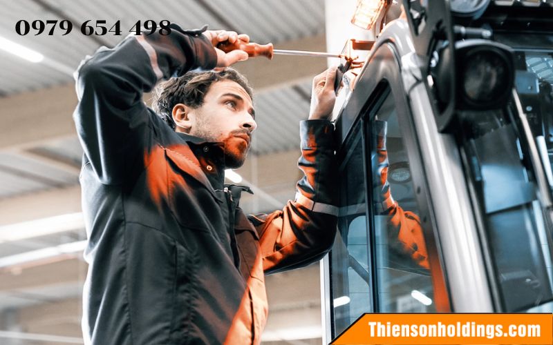 Đèn báo lỗi trên xe nâng