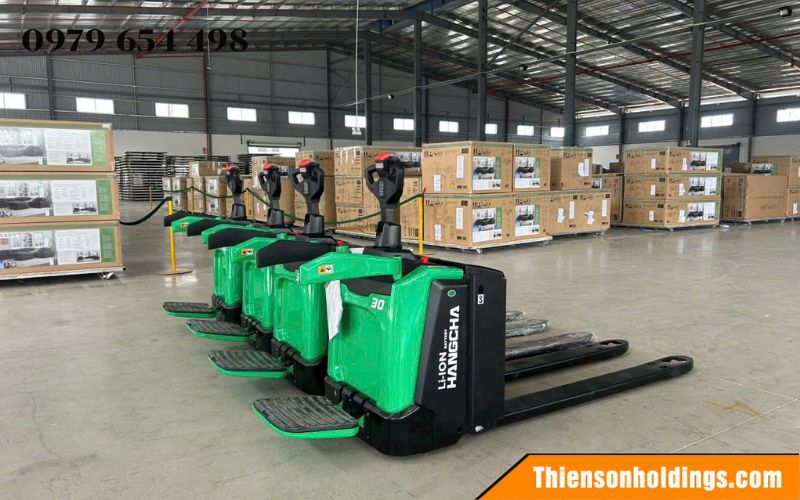 Xe nâng tay có cần kiểm định không
