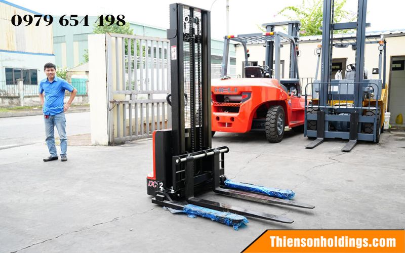 Xe nâng tay có cần kiểm định không