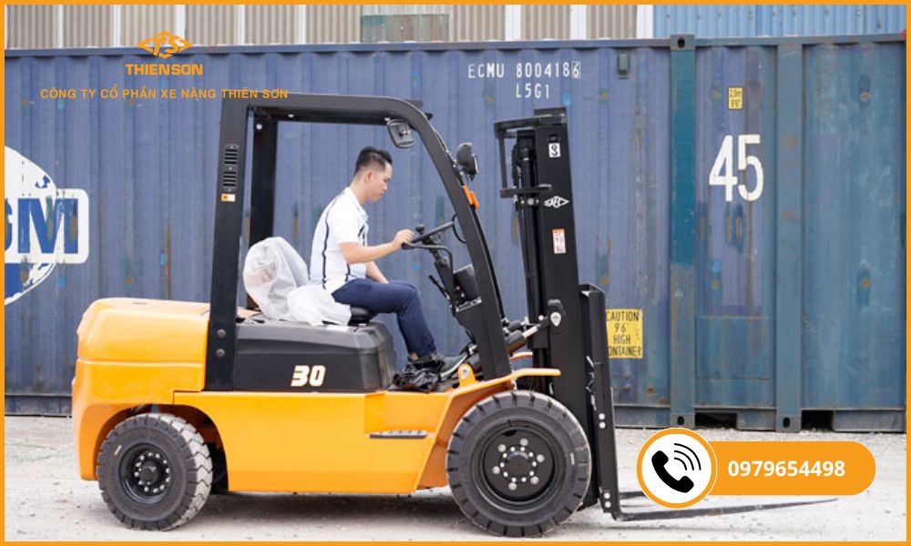 kiểm tra xe nâng