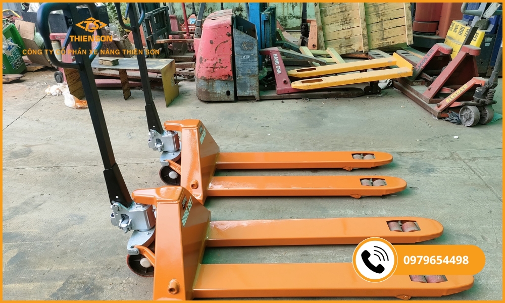 xe nâng tay thấp